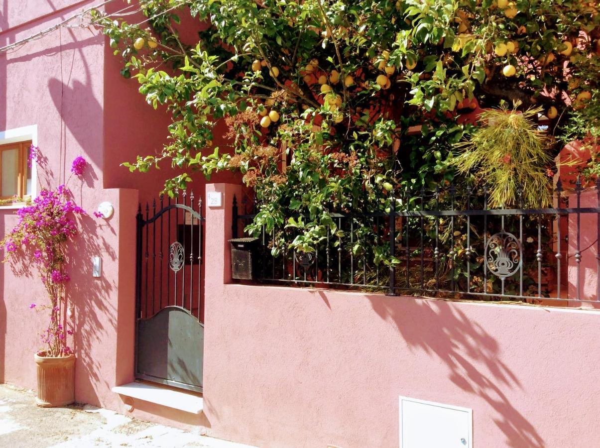 La Perla Del Sud Bed & Breakfast Teulada Luaran gambar