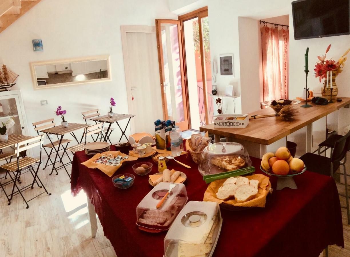 La Perla Del Sud Bed & Breakfast Teulada Luaran gambar